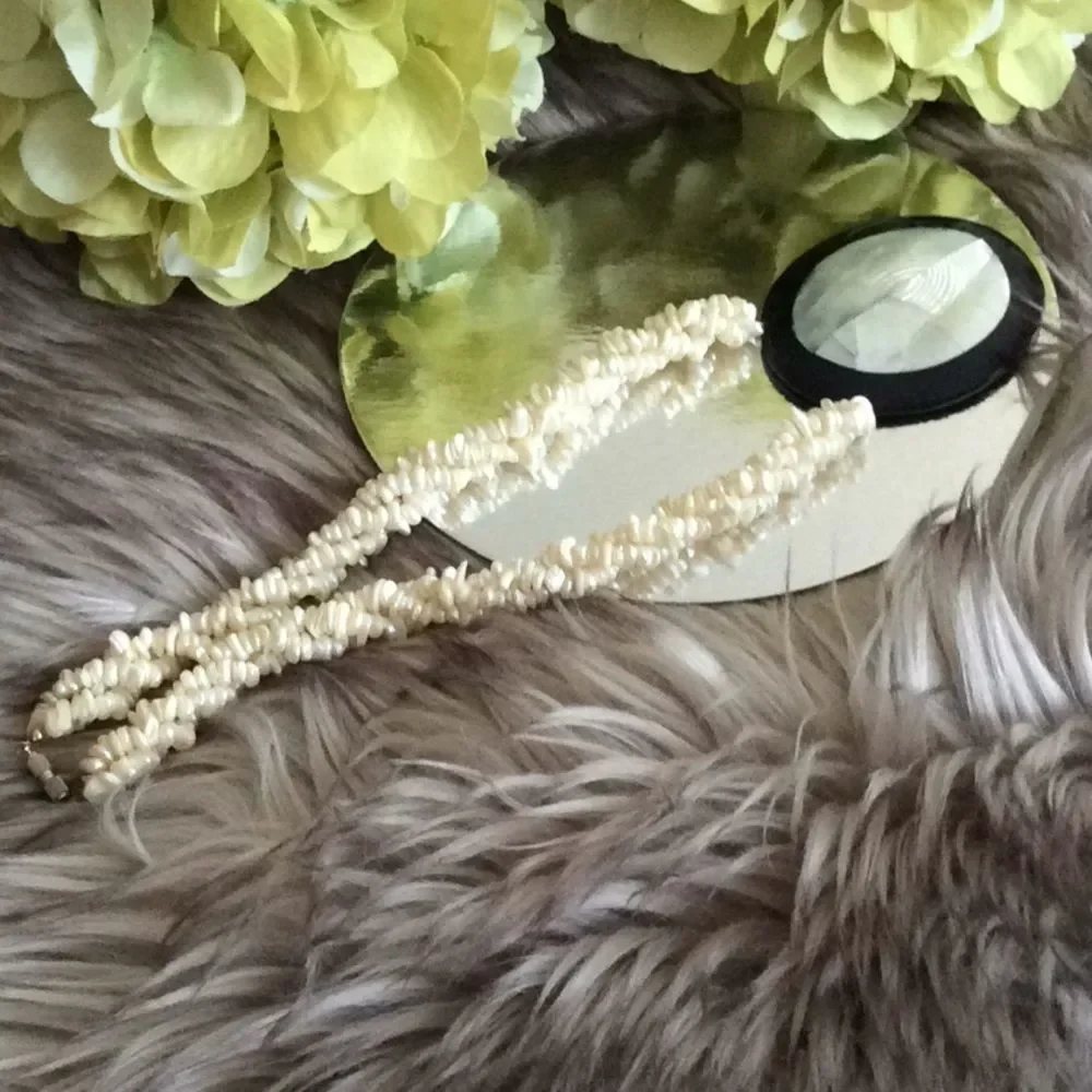 Handmade 💞Mather of pearl 💞necklace